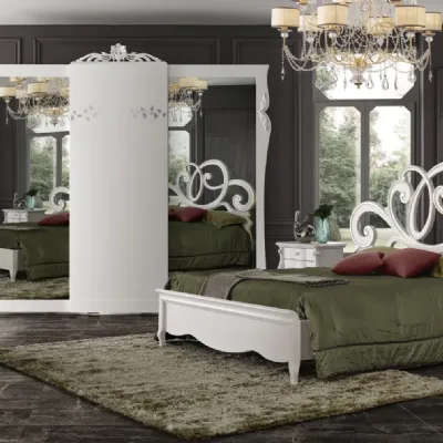 Camera da letto Camera matrimoniale stile classico  Collezione esclusiva in legno a prezzo scontato