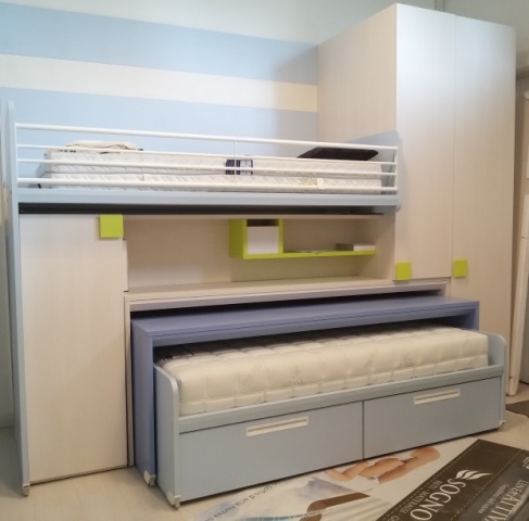 Cucina con tavolo estraibile ikea : cucina ad angolo con isola ... Librerie ikea