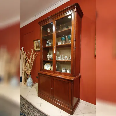 Mobile di Antiquariato in stile neoclassico con uno sconto del 70%