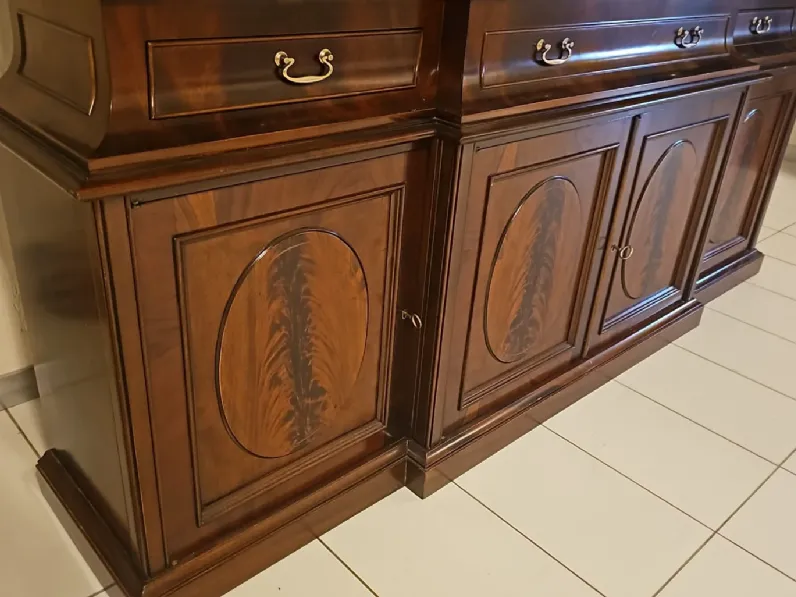 Credenza d'antiquariato in stile neoclassico a prezzo Outlet