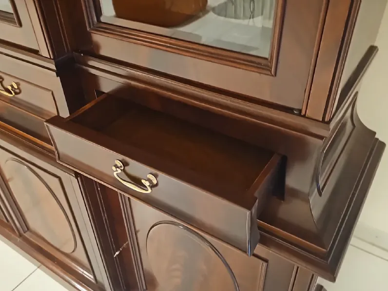 Credenza d'antiquariato in stile neoclassico a prezzo Outlet