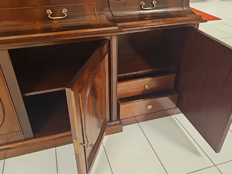 Credenza d'antiquariato in stile neoclassico a prezzo Outlet