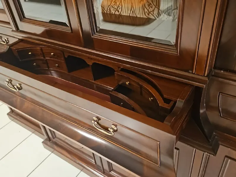 Credenza d'antiquariato in stile neoclassico a prezzo Outlet
