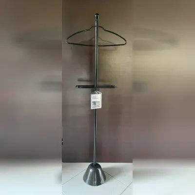 Appendiabiti modello Zanotta servonotte Zanotta a prezzo scontato