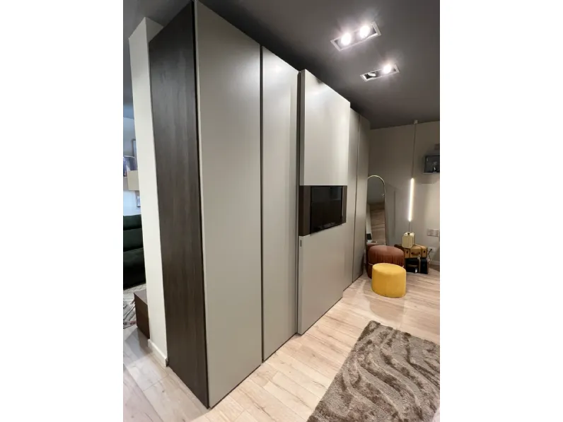 Armadio moderno Atena Moretti compact giorno notte con un ribasso imperdibile
