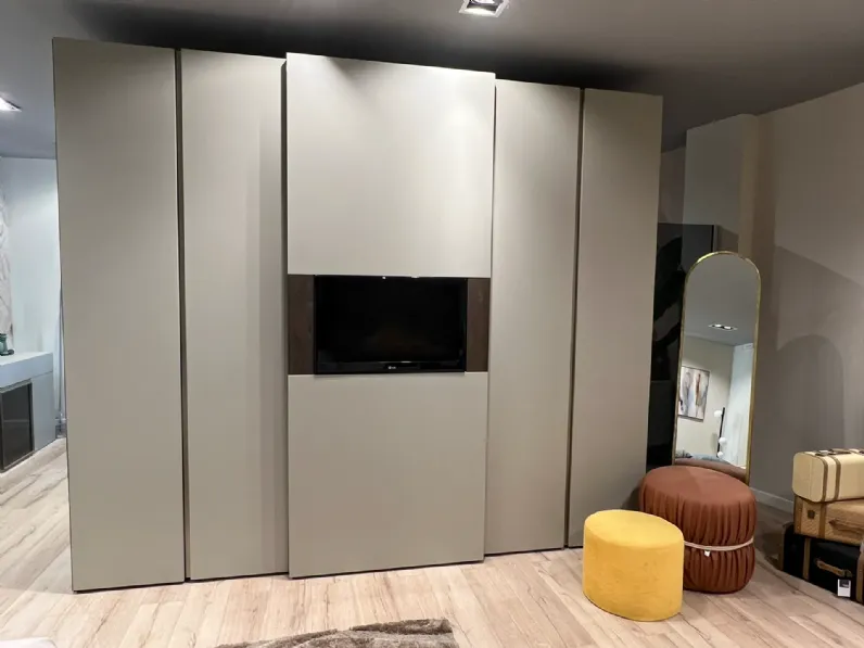 Armadio moderno Atena Moretti compact giorno notte con un ribasso imperdibile
