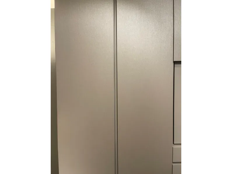 Armadio con ante battenti design Armadio sinua con porta tv odeon  Sangiacomo a prezzo scontato