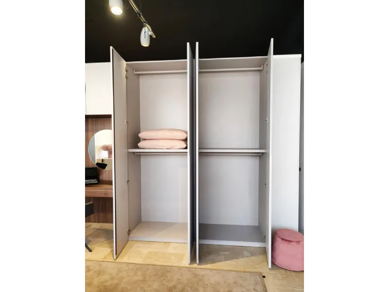 Armadio con ante battenti moderno Tratto Homes a prezzo scontato
