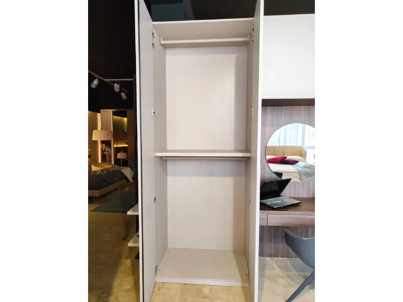 Armadio con ante battenti moderno Tratto Homes a prezzo scontato