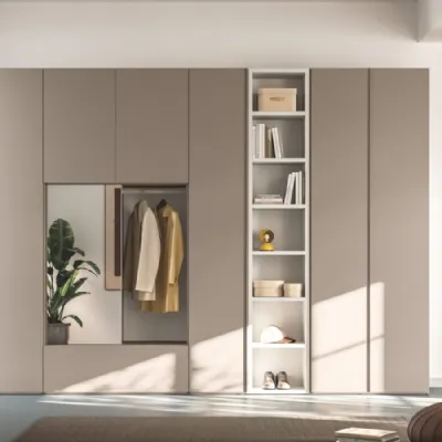 Armadio Manlò 26 Orme a sette ante in Offerta Outlet