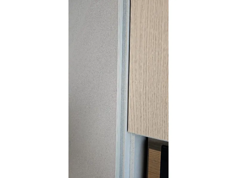 Armadio ibrido tomasella vista realizzato in laminato materico di Tomasella scontato -35%