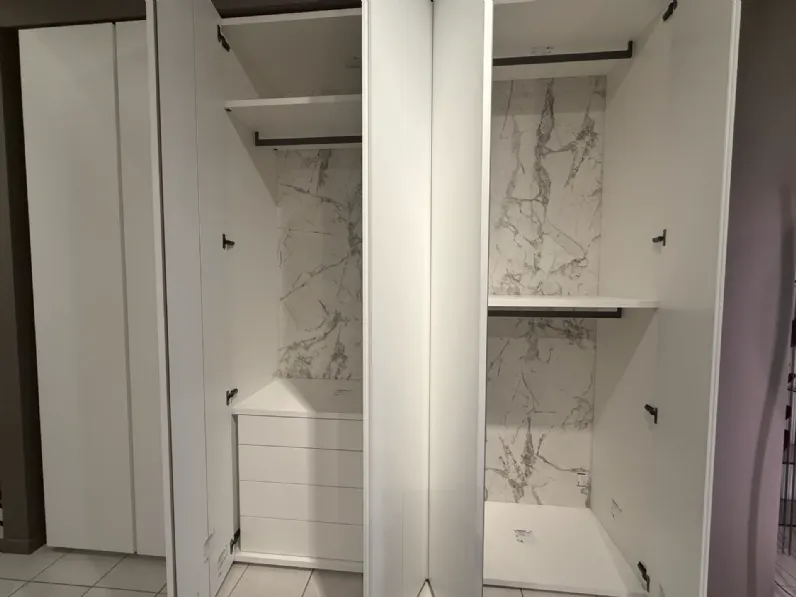 Armadio Dual flat Caccaro a sei ante in Offerta Outlet