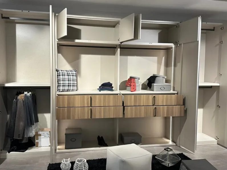 Armadio Incanto di La casa moderna A PREZZO SCONTATO 63%