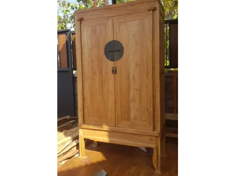 Armadio con ante battenti a prezzo scontato modello Armadio oriente teak di Outlet etnico 