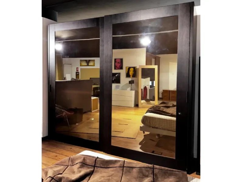 Armadio scontato 44% modello Discovery di Doimo design