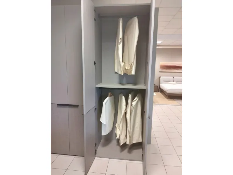 Armadio in laminato materico Double a marchio Adok scontato -37%