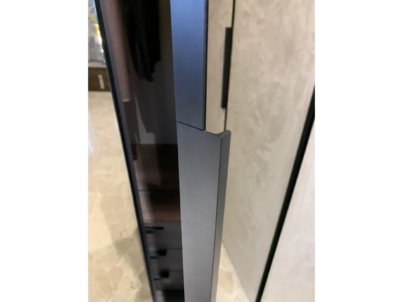 Armadio di Olivieri modello Fab in specchio con sconto -64%