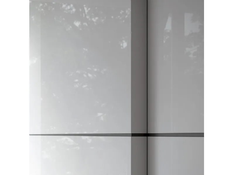 Armadio Forte 2 realizzato in laccato lucido di Spagnol cucine scontato -30%