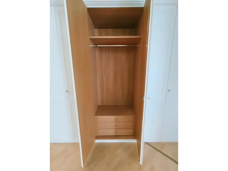 Armadio scontato 50% modello Jo anta telaio di Villanova