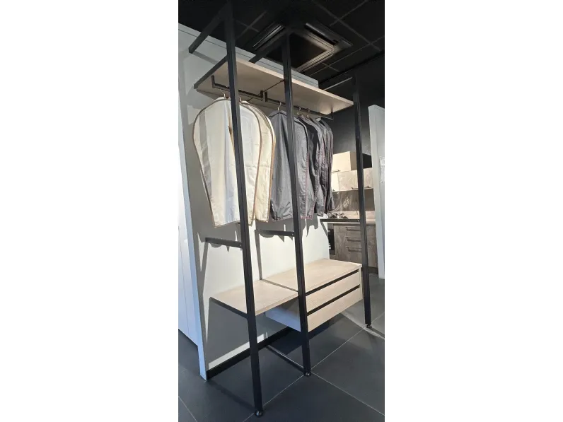 Armadio Liberty realizzato in laminato opaco di Tomasella scontato -40%