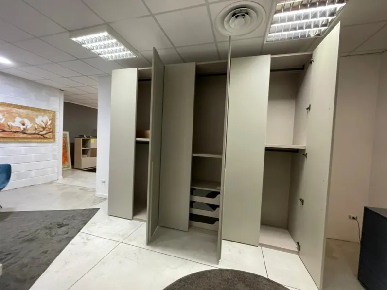 Armadio moderno Armadio spira di Santalucia a PREZZO OUTLET -25%
