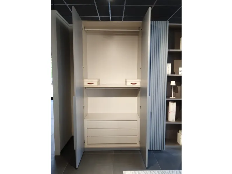 Armadio scontato 50% modello Modula  di Veneran