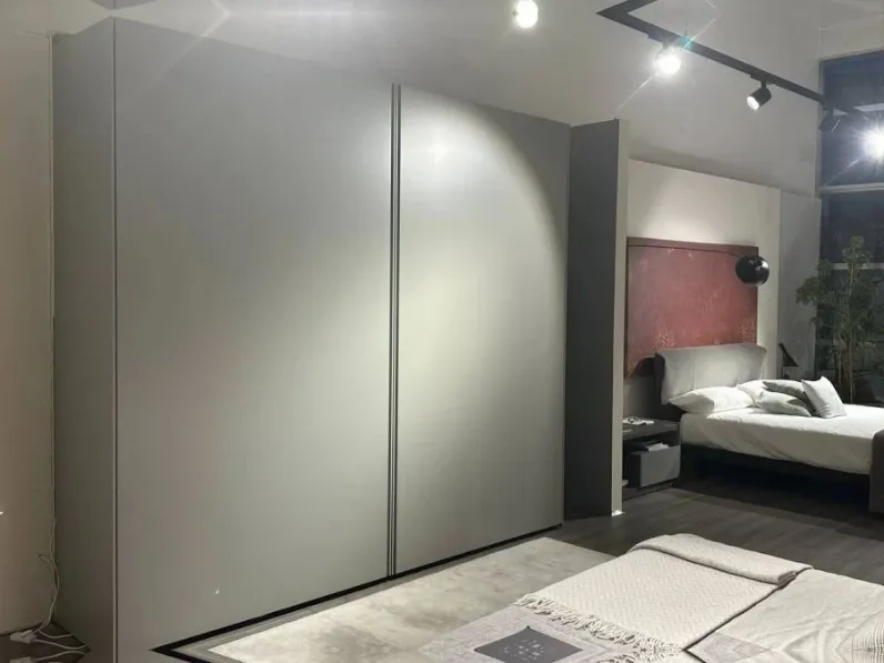 Armadio moderno Molteni&c. filo Molteni & c con un ribasso imperdibile