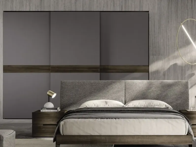 Armadio Aris scorrevole realizzato in laminato opaco di Villanova scontato -30%