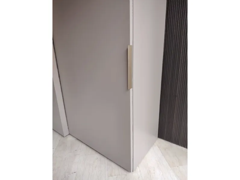 Armadio di Pianca modello Plana porta v in laminato opaco con sconto -25%