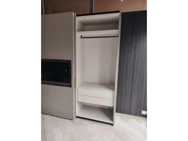 Armadio di Pianca modello Plana porta v in laminato opaco con sconto -25%