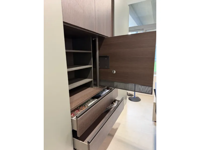 Armadio Smart realizzato in laminato materico di Tomasella scontato -35%