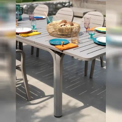 Arredo giardino Set nardi alloro con 4 palma  in expo Nardi a prezzo scontato