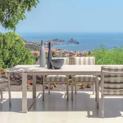 Arredo giardino Finn tavolo e sedie Talenti OFFERTA OUTLET - 40%