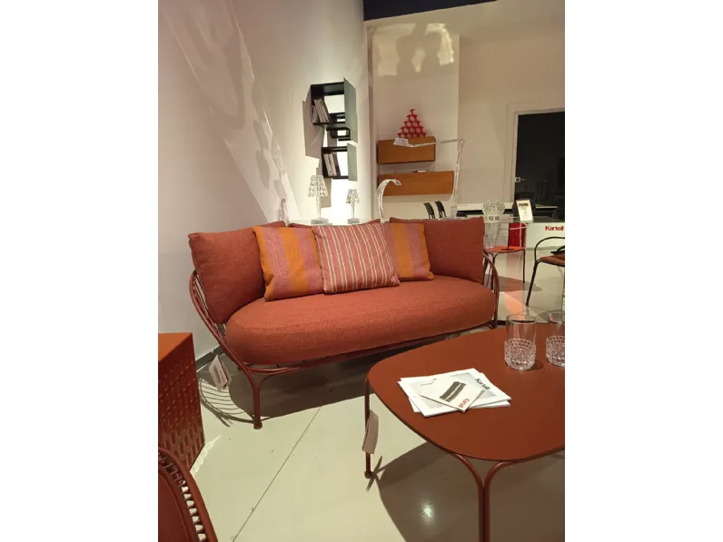 Arredo Giardino Kartell Hiray sofa a prezzo scontato 