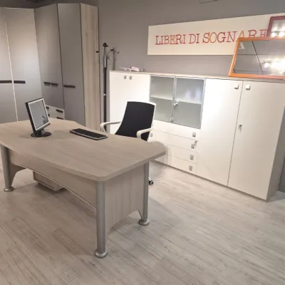 Scrivania direzionale modello Kronos in altro ad un prezzo vantaggioso