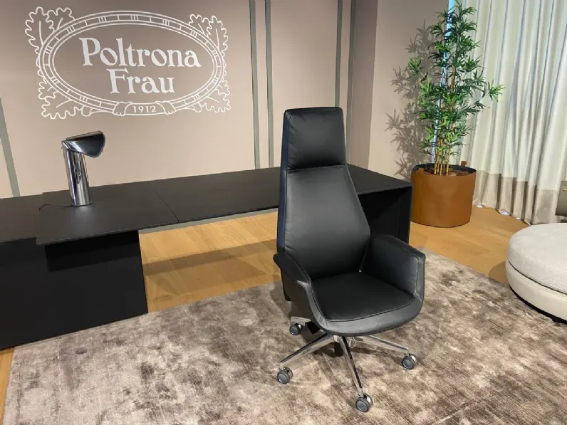Sedia direzionale Downtown president Poltrona frau a prezzo scontato 