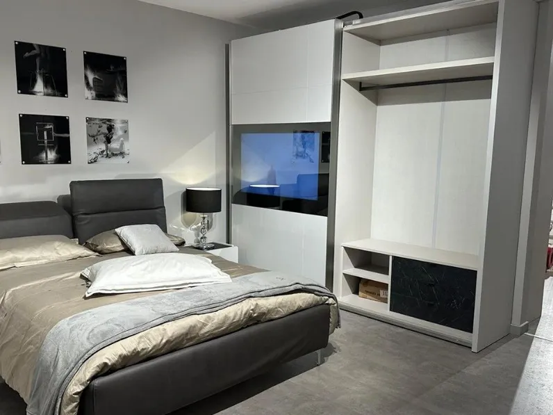 Camera da letto Arena La casa moderna in laminato a prezzo Outlet