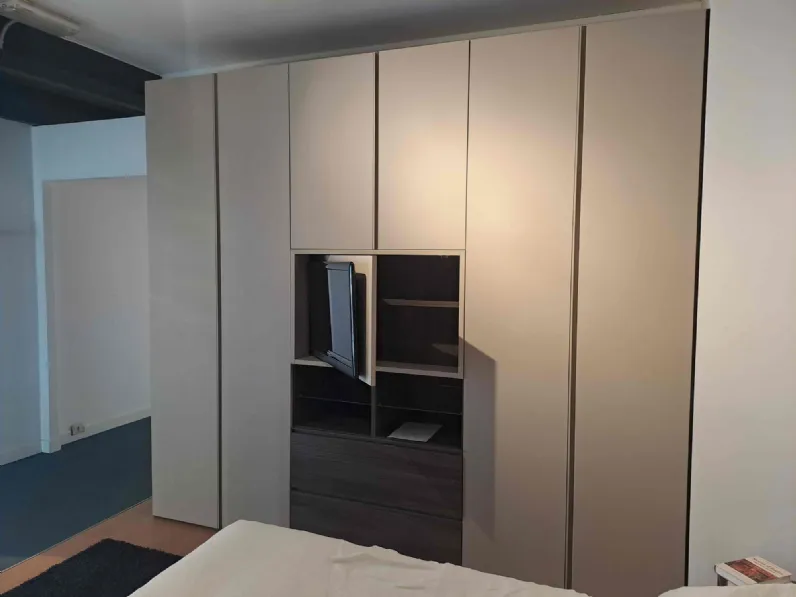 Camera da letto Camera modello presa   tortora Tagliabue mobili in laminato a prezzo scontato