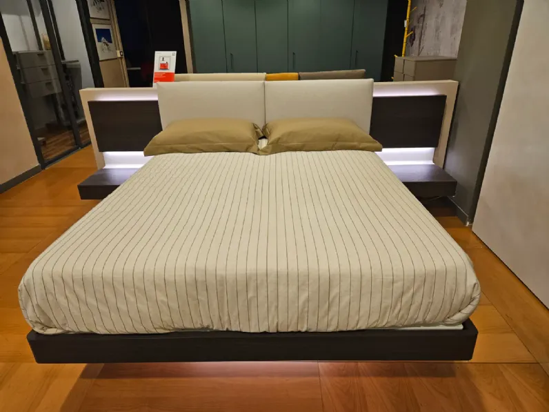 Camera da letto Camera tomasella con armadio scorrevole Tomasella a un prezzo conveniente