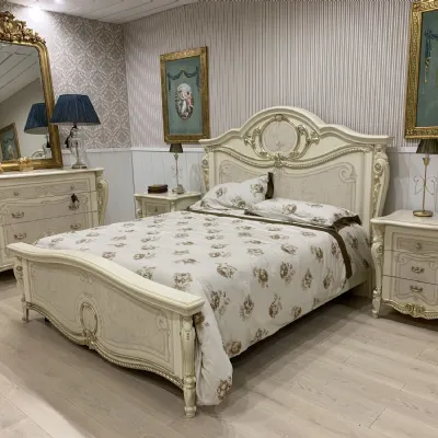 Camera da letto Collezione esclusiva Barocca a prezzo ribassato in legno