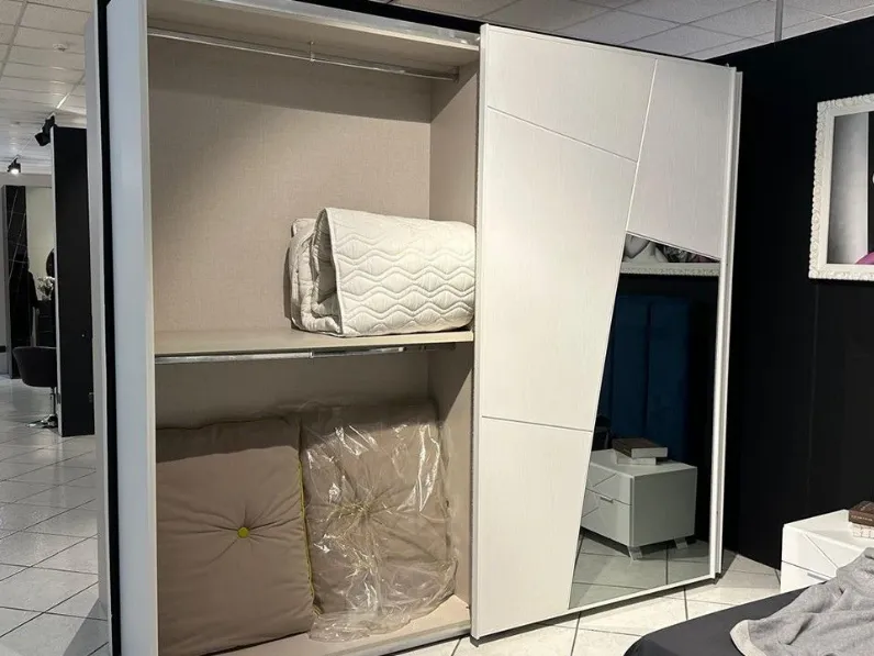Camera da letto Detroit  La casa moderna in laminato in Offerta Outlet