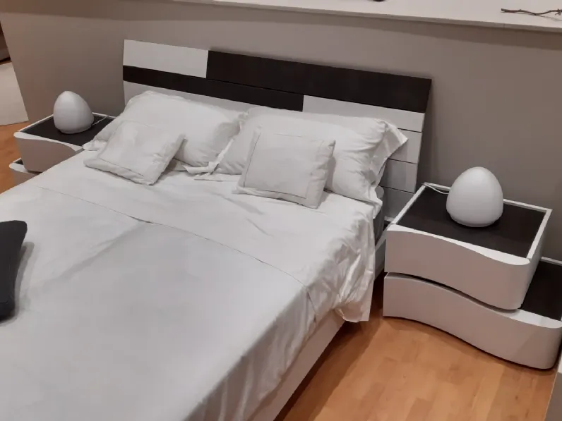 Camera da letto Glide Artigianmobili a un prezzo imperdibile