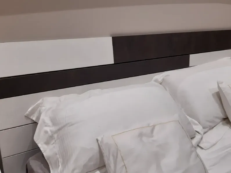 Camera da letto Glide Artigianmobili a un prezzo imperdibile