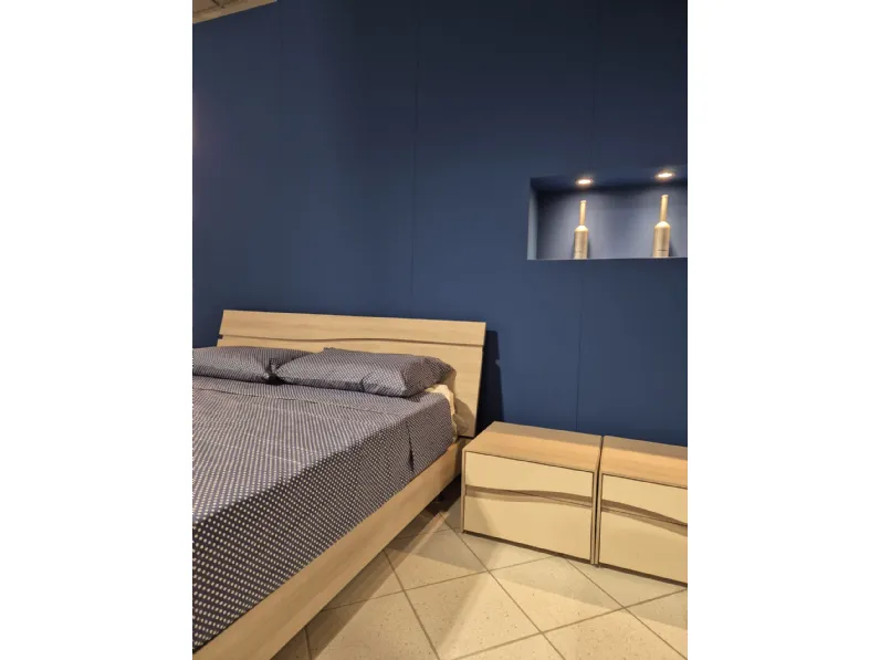 Camera da letto Infinity S75 in laminato a prezzo scontato