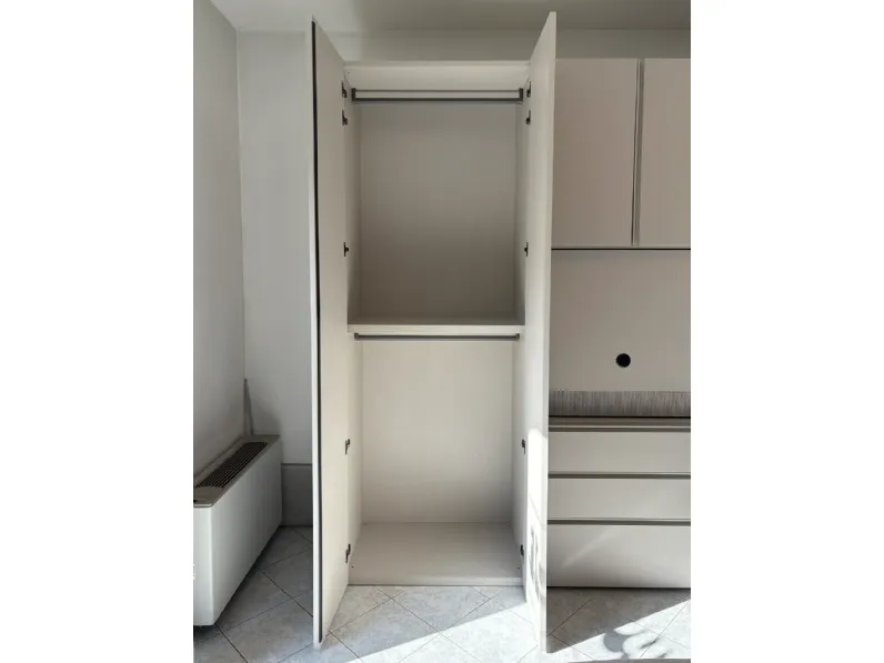 Camera da letto Modula Tomasella in laminato a prezzo Outlet