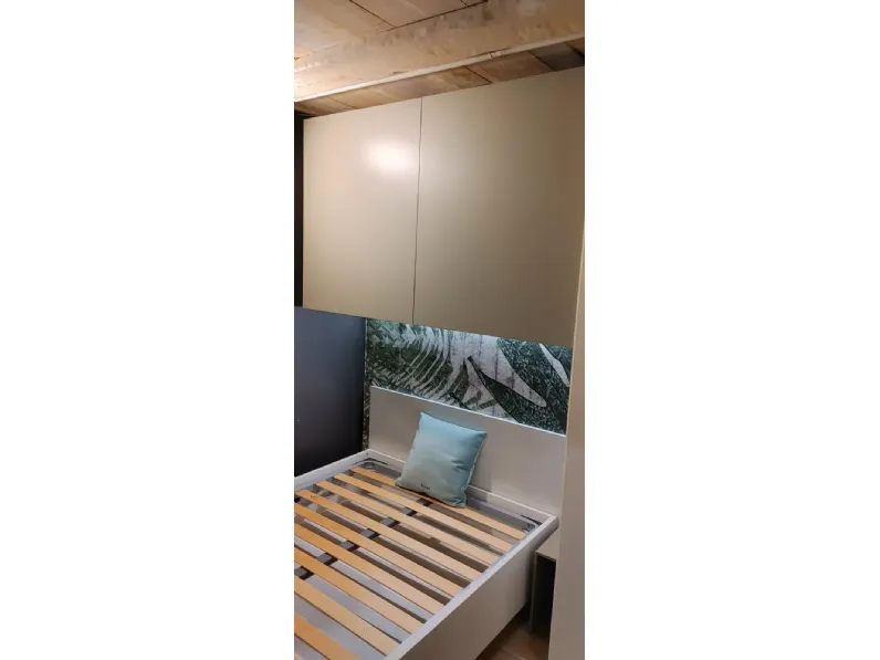 Cameretta in laminato materico Cameretta letto 1p 1/2 moretti compact Moretti compact scontata a PREZZI OUTLET