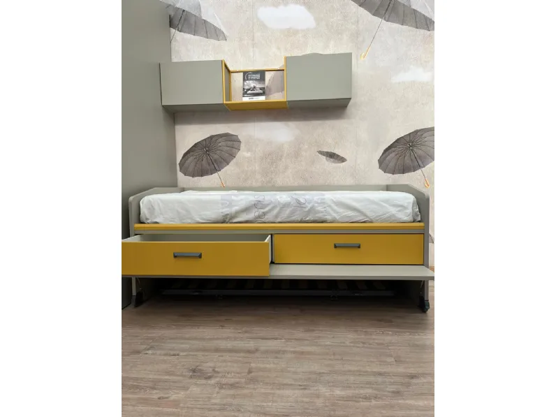 Cameretta salvaspazio con cabina armadio Moretti compact camerette con letti a scomparsa in offerta