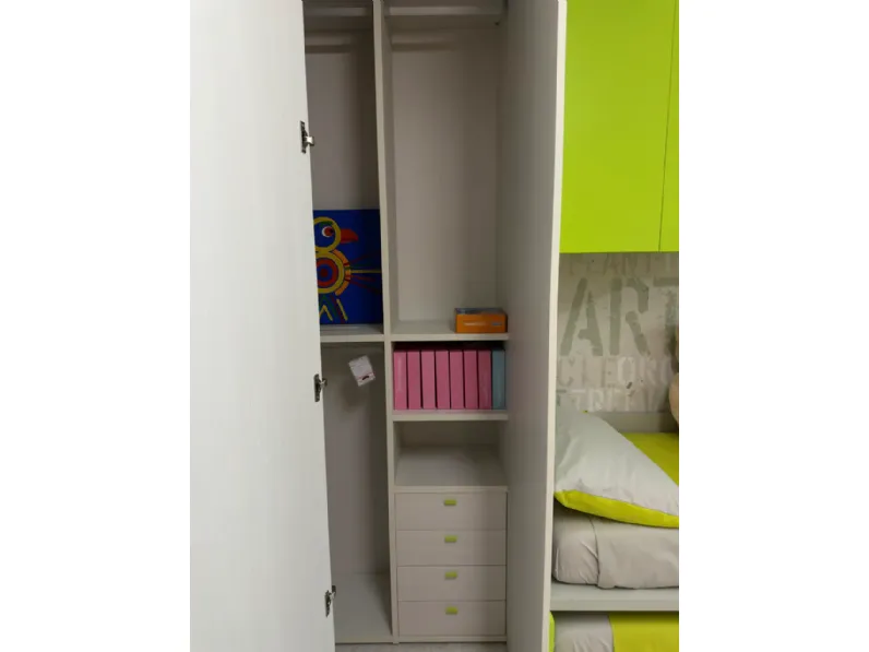 Cameretta in laminato materico Cameretta con cabina  Moretti compact camerette scontata a PREZZI OUTLET