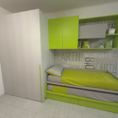 Cameretta in laminato materico Cameretta con cabina  Moretti compact camerette scontata a PREZZI OUTLET