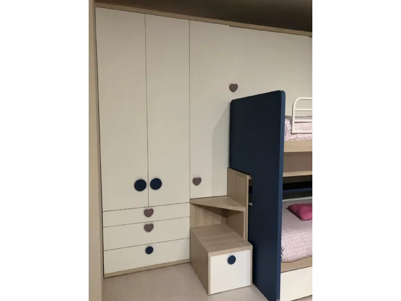 Cameretta Merlino Doimo cityline con letto a soppalco scorrevole in Offerta Outlet